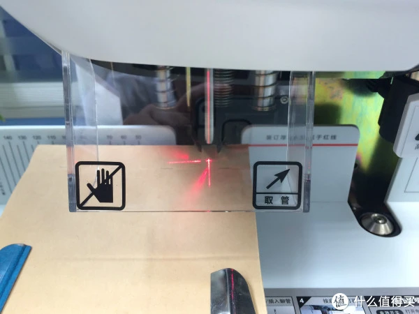 财务凭证装订机使用说明_得力3880自动财务凭证装订机使用体验_得力3880自动财务凭证装订机评测